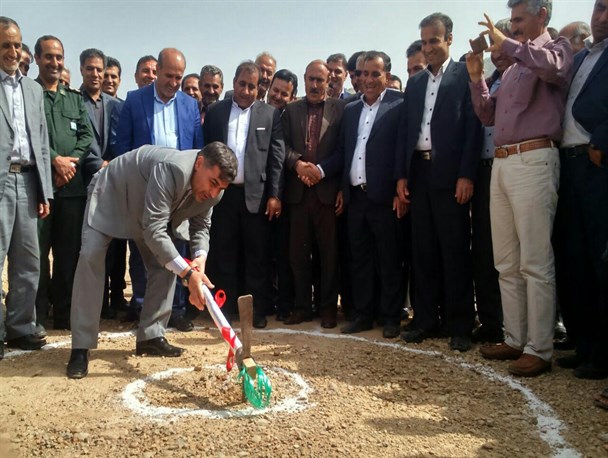 کلنگ بزرگترین وعده ورزشی نماینده ممسنی به زمین زده شد