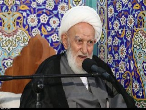 تقوا لباس روح است و انسان را از عیوب باطنی و عذاب الهی حفظ می کند