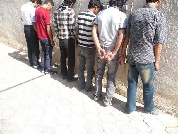 دستگیری ۶ سارق به عنف در گلمکان
