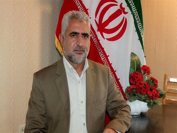 فرماندار اسداباد در استانه تودیع!