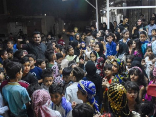 خوزستان غرق در شادی میلاد «قرة العین الرسول»