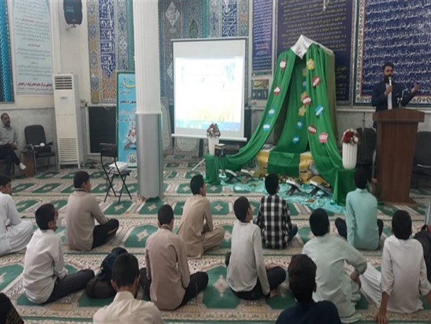 جشن بزرگ روزه اولی ها در سیستان وبلوچستان برگزار شد/ آشنایی دانش آموزان با احکام روزه داری مهمترین هدف برنامه