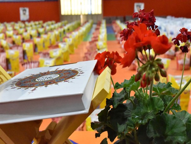 توزیع ۶هزار بسته معیشتی بین نیازمندان خراسان شمالی در ماه رمضان