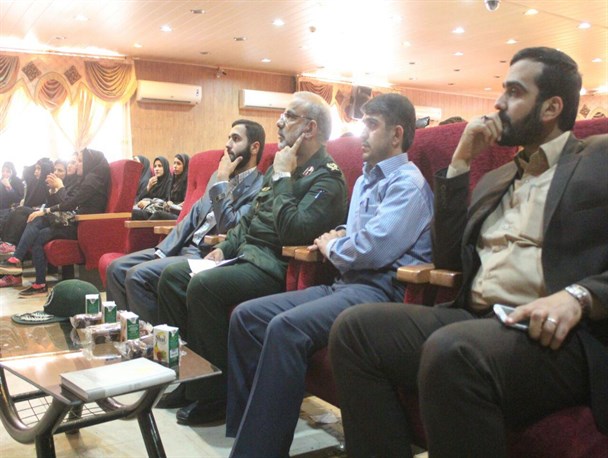 مراسم تقدیر از دانشجویان جهادگر دانشگاه پیام نور اهواز + تصاویر