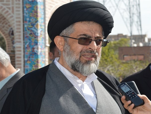 وجود 2797 شهید گلگون کفن از افتخارات شهرستان ری است