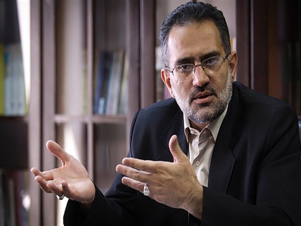 محتوا و شخص برگزار کننده برنامه‌ها باید مورد بررسی قرار گیرد