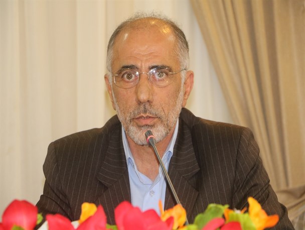 حق هرمنتقدی است که به دولت نقد و نصیحت کند/ نقد ها طوری نباشد که اسرائیل آنگونه نقد می کند