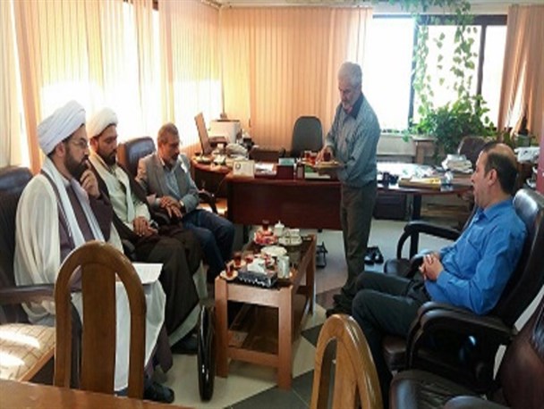 پیگیری مشکلات بخش اسالم در دیدار با مدیرکل عمرانی استانداری
