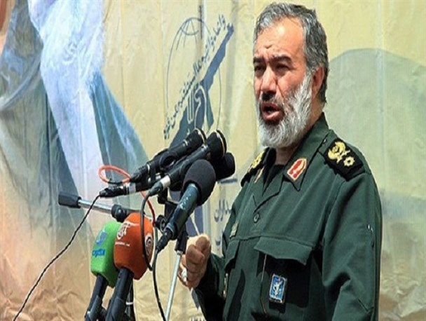 همه زورگویان عالم جمع شده اند تا جبهه مقاومت را زمین بزنند/شهدای مدافع حرم مهاجرین الی الله هستند