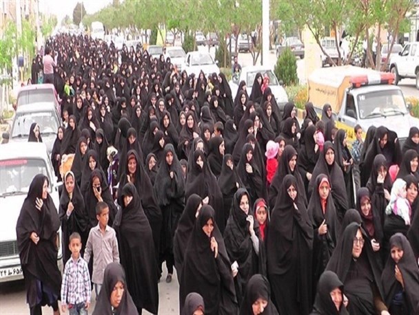 همایش بزرگ پیاده روی بانوان در مهدیشهر برگزار می شود