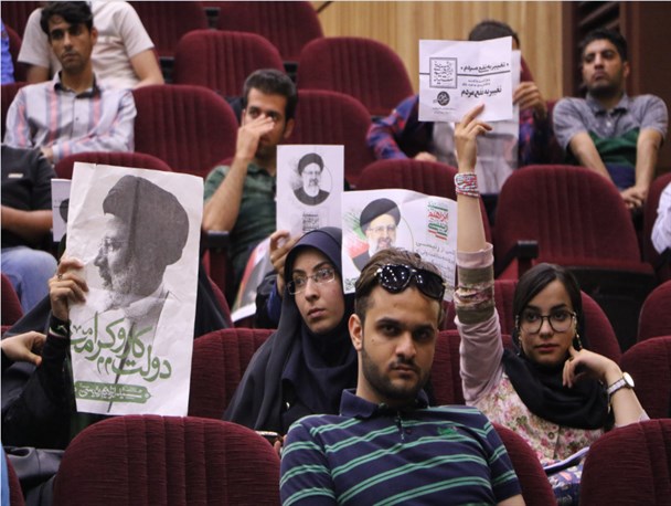 «نه» دانشجویان اصفهان به ابتکار دولت!