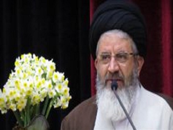 تقویت امنیت و عزت نظام با حضور حداکثری در انتخابات/ انقلابی، متدین و کارآمد سه شاخصه برای انتخاب فرد اصلح
