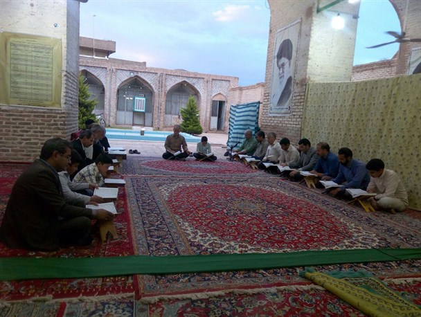 برپایی 300 جلسه جز خوانی قرآن و اعزام 30 مبلغ به مناطق محروم در رشتخوار