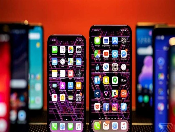 دلایل کمبود و افزایش قیمت گوشی‌های تلفن همراه در بازار/ جای خالی موبایلی‌ها در سبد حمایتی دولت