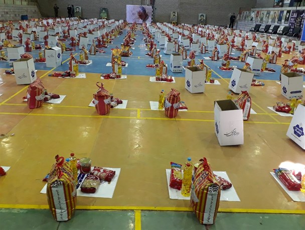 ۱۳۰ بسته معیشتی بین خانواده های نیازمند عشایری لرستان توزیع می شود