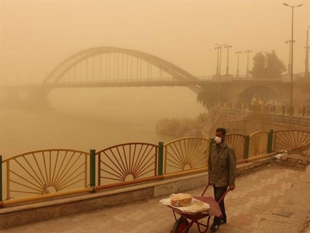 علت بروز ریز‌گردها؛ کاهش آب از ورودی دجله و فرات به تالاب‌ها/ تکذیب ورود گرد و غبار از شمال آفریقا به کشور