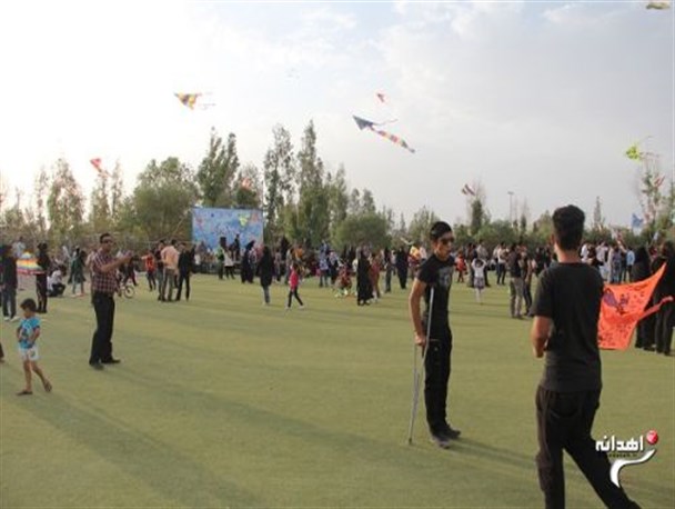 جشنواره پرواز بادبادکها در زاهدان / تصاویر