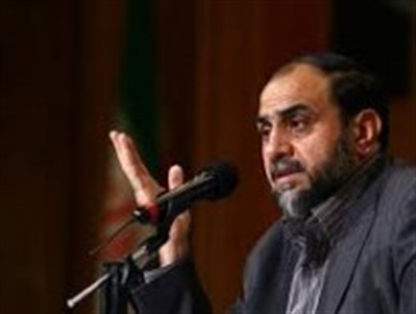 از صدر اسلام تا کنون افرادی در شرایط حساس ایمانشان به سرعت ذوب می شود / تحقق جامعه دینی در سایه امر به معروف و نهی از منکر