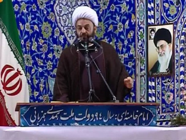 نتیجه زحمات‌ تولیدکنندگان با سیاست‌های غلط بر باد نرود/ تبعات بیکاری جوانان زیاد است