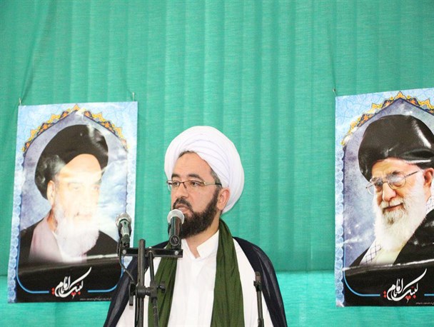 اشخاصی که در تالش از سران فتنه نام می بردند وفاداری خود به براندازان نظام را  ثابت می کنند