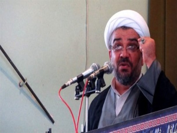 دولت به جای فشار آوردن به کسبه جلوی فرارمالیاتی صدها میلیاردی را بگیرد