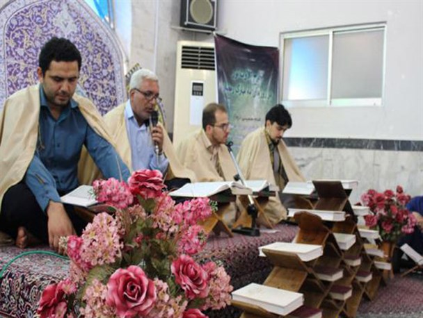 ختم دسته جمعی قرآن کریم در مسجد جامع خمام در حال برگزاریست +تصاویر
