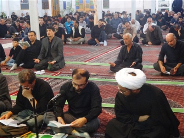 مراسم احیای شب بیست و سوم ماه رمضان در مساجد کوثر برگزار شد