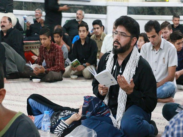 مراسم شب قدر در مساجد دوازده‌گانه گلبهار