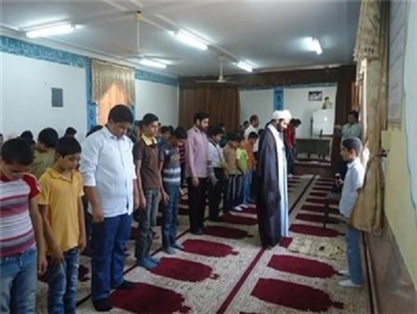 تاثیرات اعزام طلاب به مدارس در تعلیم و تربیت /  اعزام روحانیون به مدارس به منظور پاسخگوی به شبهات دینی