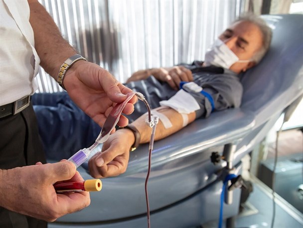 ایران نخستین کشور منطقه در تدوین دستورالعمل تامین خون در دوره کرونا