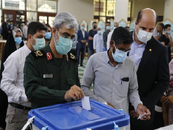 طی هشت سال اخیر؛ دولت کارنامه و عملکرد خوبی نداشت/ ساحل نشینان خلیج فارس از آرمان های انقلاب اسلامی دفاع می کنند