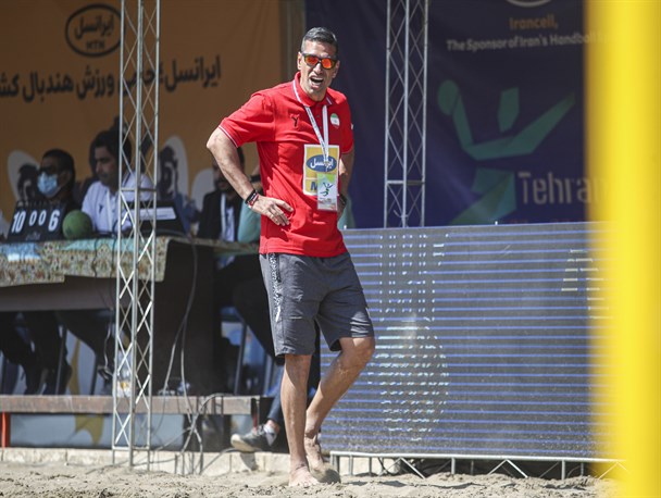 قشقایی‌راد: حق نوجوانان ایران رسیدن به مدال طلاست/ برزیل متفاوتی را در نیمه‌نهایی هندبال ساحلی قهرمانی جهان شاهد خواهیم بود