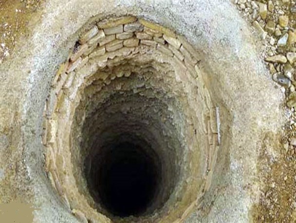 چاه جان مادرخدابنده ای را گرفت/کشف ۱۵ هزار عدد مواد محترقه درخدابنده