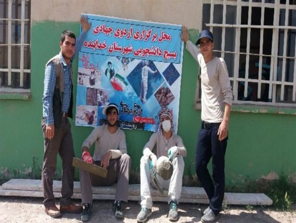 حضور در اردوی جهادی فرصتی برای خودسازی است/اردوی جهادی یک وظیفه است و اجباری در آن نیست