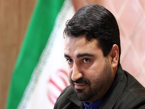 شبکه های مجازی ما را سطحی نگر کرده است