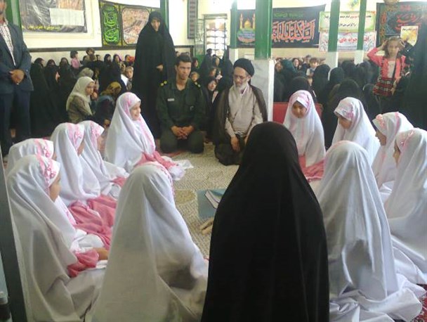 جوانه های صالحین بستر مناسب برای مقابله با تهاجم فرهنگی است