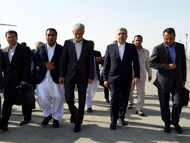 وزیر نیرو وارد زاهدان شد
