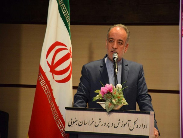 بیش از 15 هزار فرهنگی خراسان‌جنوبی دارای بیمه تکمیلی هستند