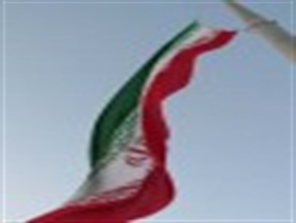 بزرگترین پرچم جنوب شرق استان در محمدآباد عربها به اهتزاز در آمد + تصاویر