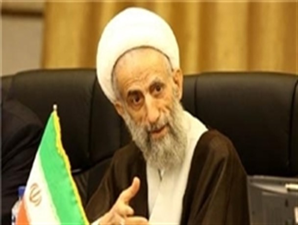 دانش سلاحی در مقابل دشمنان است