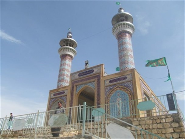 همایش امامزادگان در بقعه مطهر امامزاده قاضیوند اسلام آبادغرب برگزار می‌شود