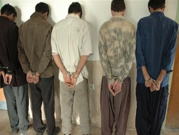 دو باند تهیه و توزیع موادمخدر در آذربایجان غربی منهدم شد