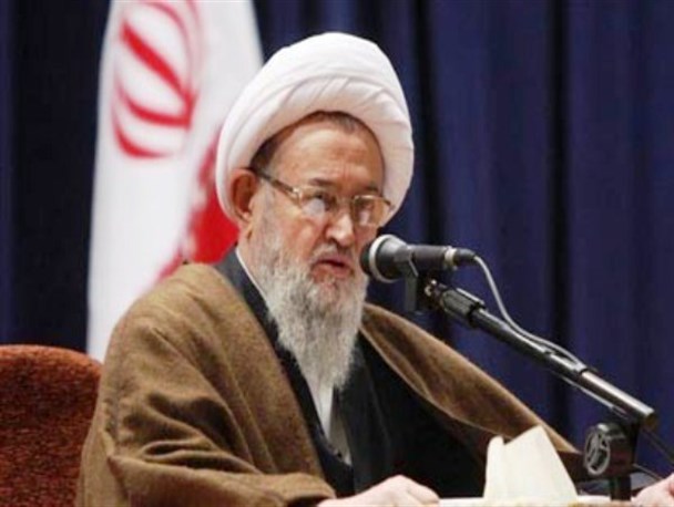 همایش بزرگداشت امامزادگان مازندران در تنکابن برگزار شد