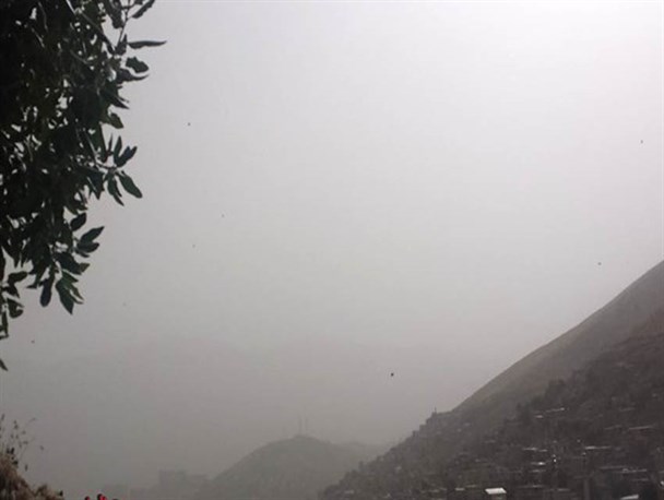 گرد و غبار شهرستان پاوه را فرا گرفت