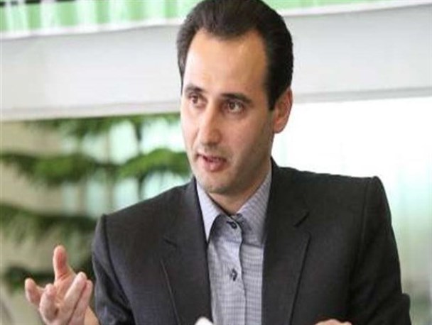 تهدید سنبل آبی برای محیط زیست و تالاب های استان گیلان / تالاب عینک پاکسازی شد