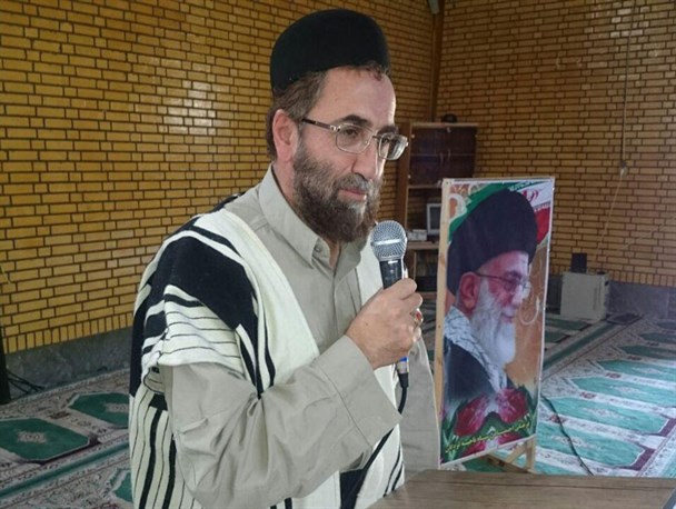 لباس محلی، نمادی از تاریخ، فرهنگ و احیای اقتصاد مقاومتی است