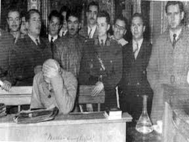 اعتماد به آمریکا یعنی ضربه زدن به کشور