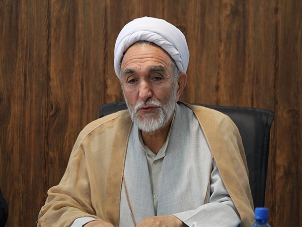 مسئوبین هر کاری که می‌توانند برای اقامه نماز در جامعه انجام دهند/ اگر کسی معنویت را در زندگی خود داشته باشد می تواند بر بیماری سرطان نیز غلبه کند