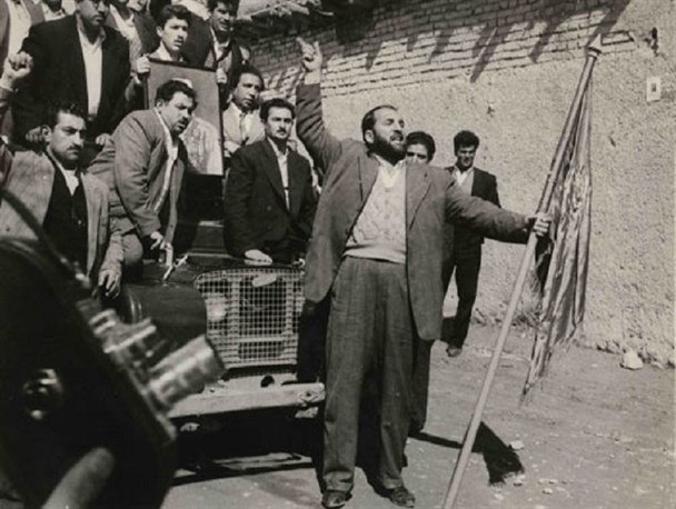 اولین برگ انقلاب مخملی در ایران/شعبون بی مخ هایی که اسیر روح برجام شدند