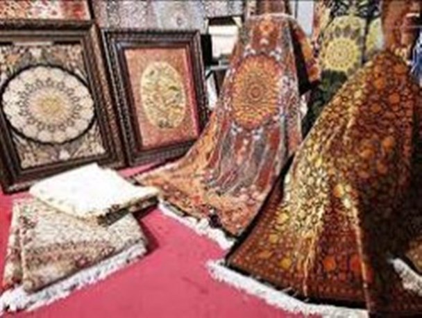 ۵٫۴ درصد فرش دستباف کشور در آذربایجان غربی تولید می شود/تحریم ها صادرات فرش را با مشکل جدی مواجه کرد